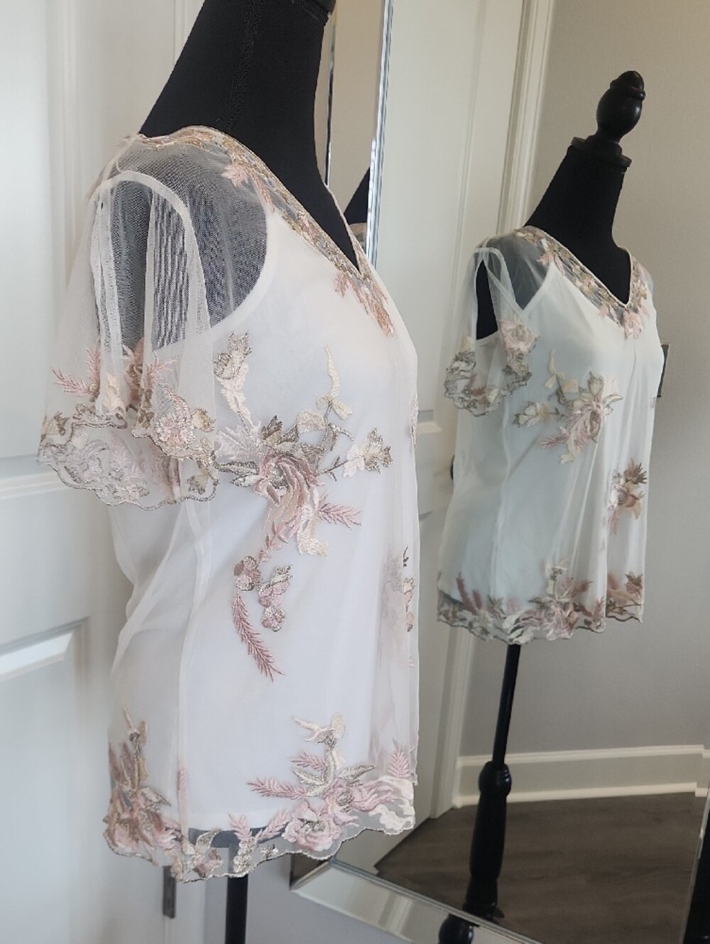 White House Black Market Ivory Sheer Blouse with Blush and Gold Embroidery - Picture 3 of 8